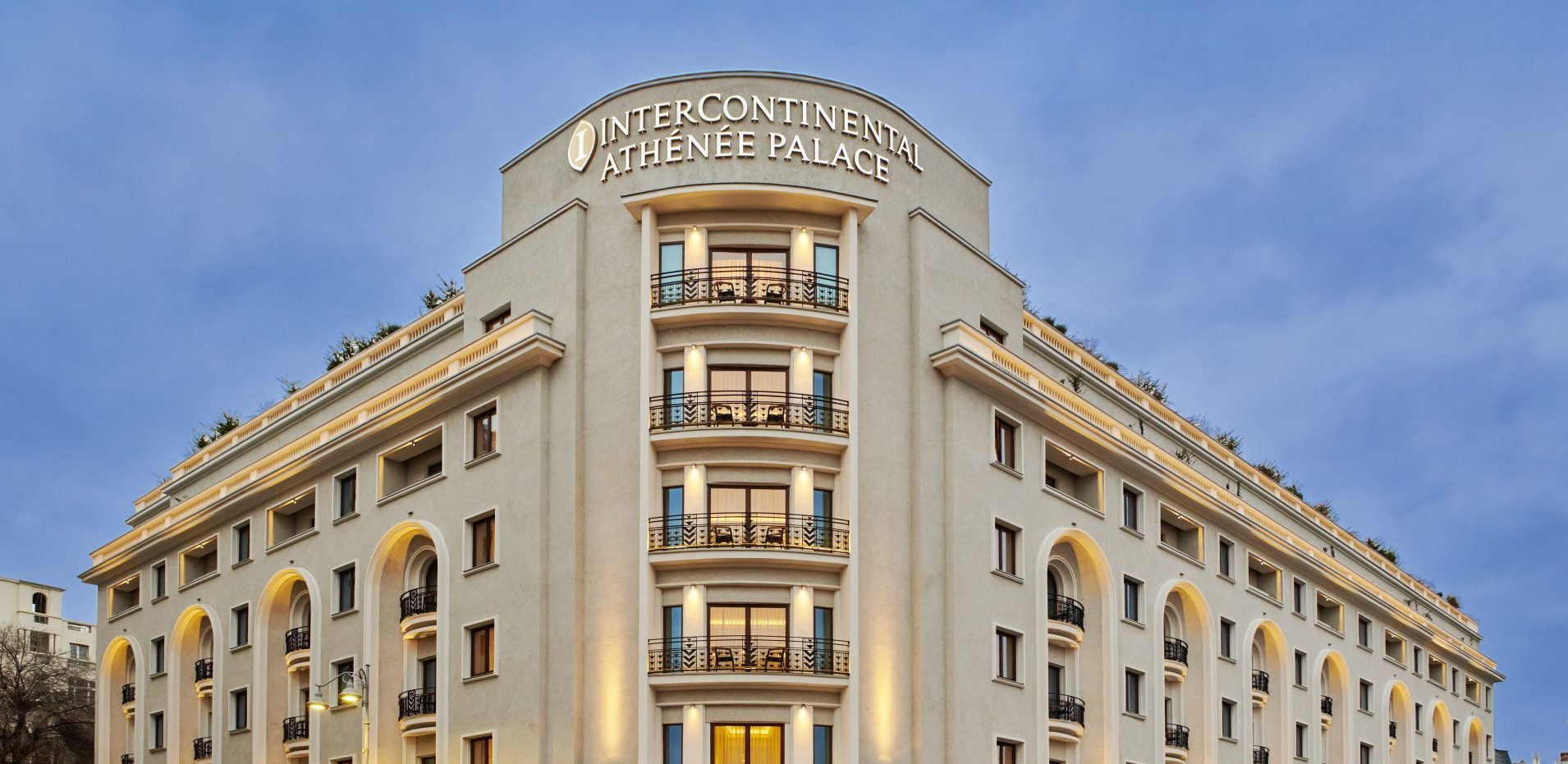 Fatada InterContinental Athenee Palace e1674133545138