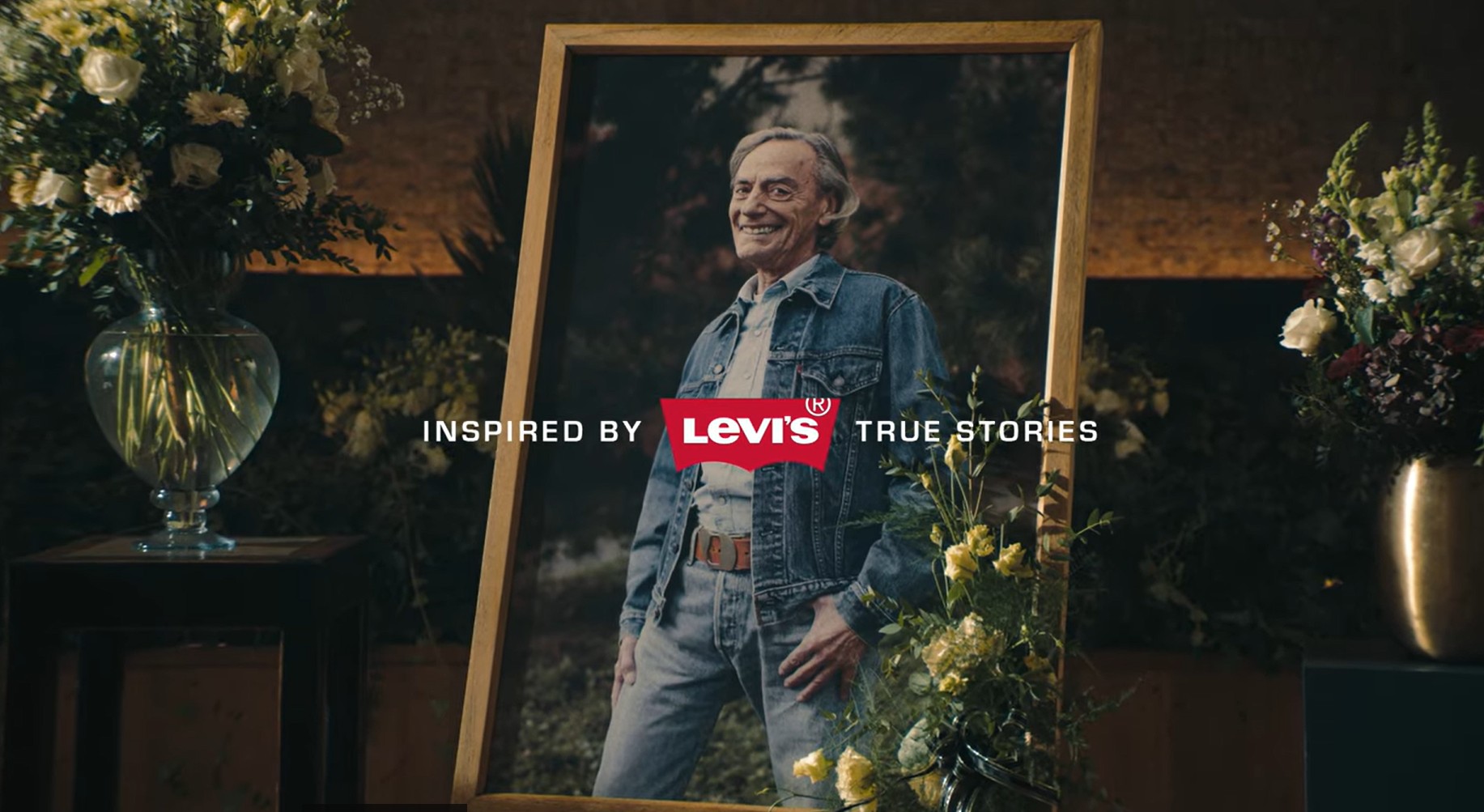 Levis campanie 150