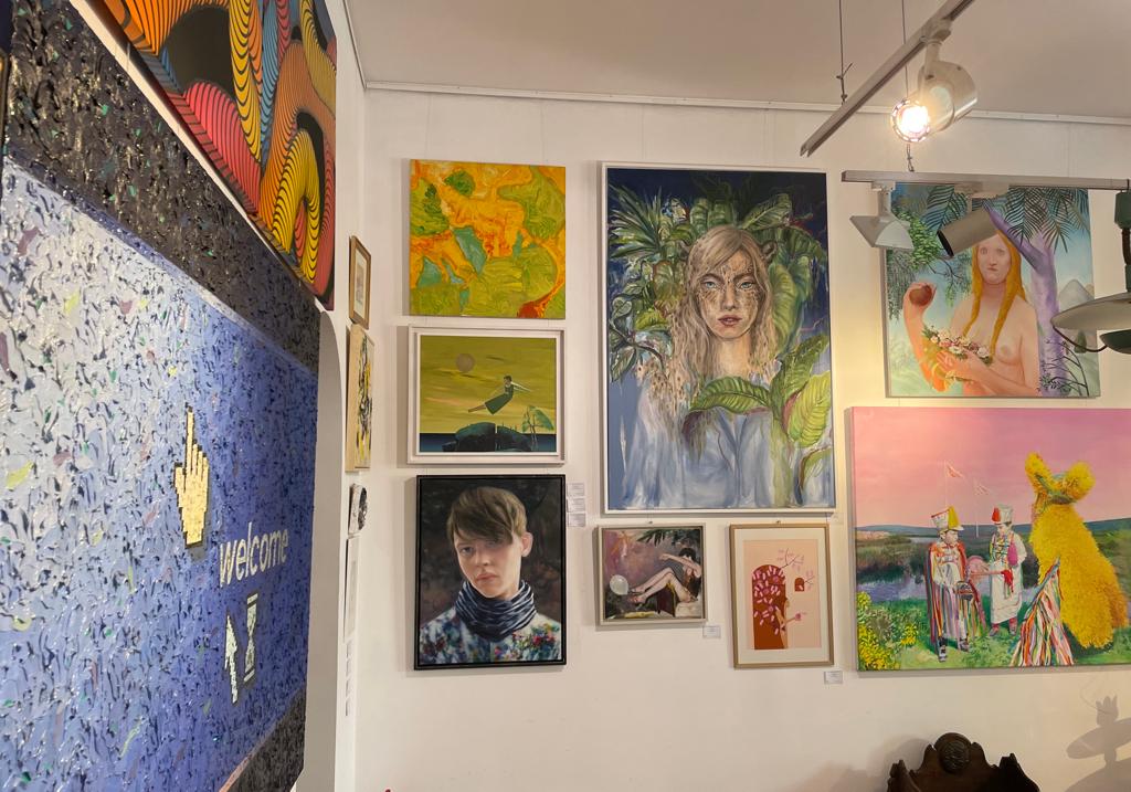 Expozitia de Arta Contemporana la Palatul Cesianu Racovita