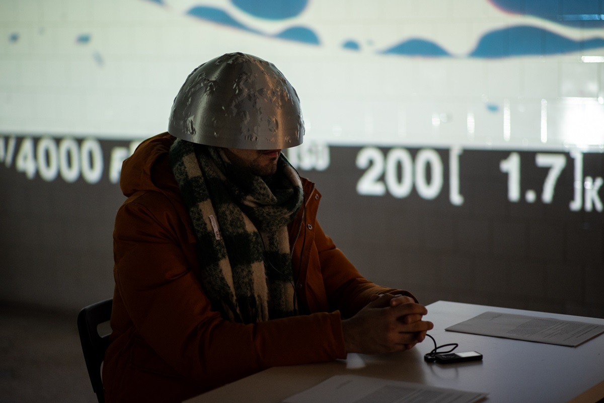 Ioana Bartha Nympha Melanoma THIS IS NOT MY YOUTHOPIA Post Digital Intersections Marginal.ro 2 credit foto Anca Sisu