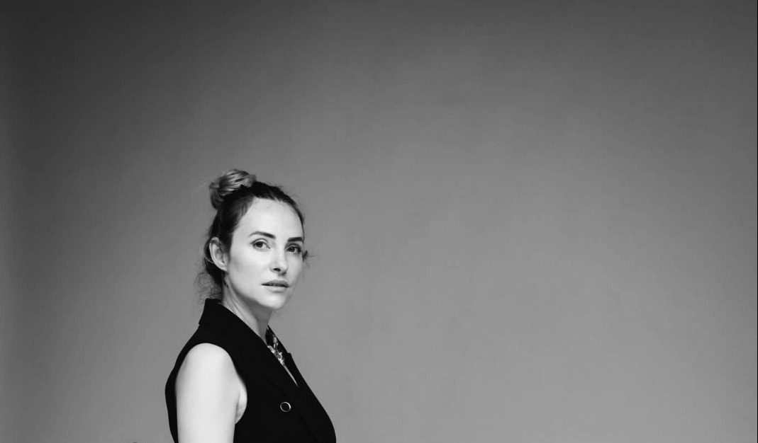 Alb negru 2 e1715162475501