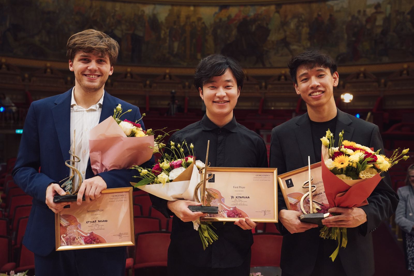 Ettore Pagano Yo Kitamura. Laureatii Concursului Enescu 2024 sectiunea violoncel. foto Alex Damian