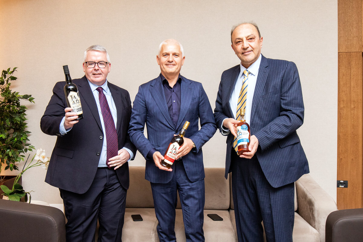 Allan Anderson Virgil Iantu Nawaf Salameh