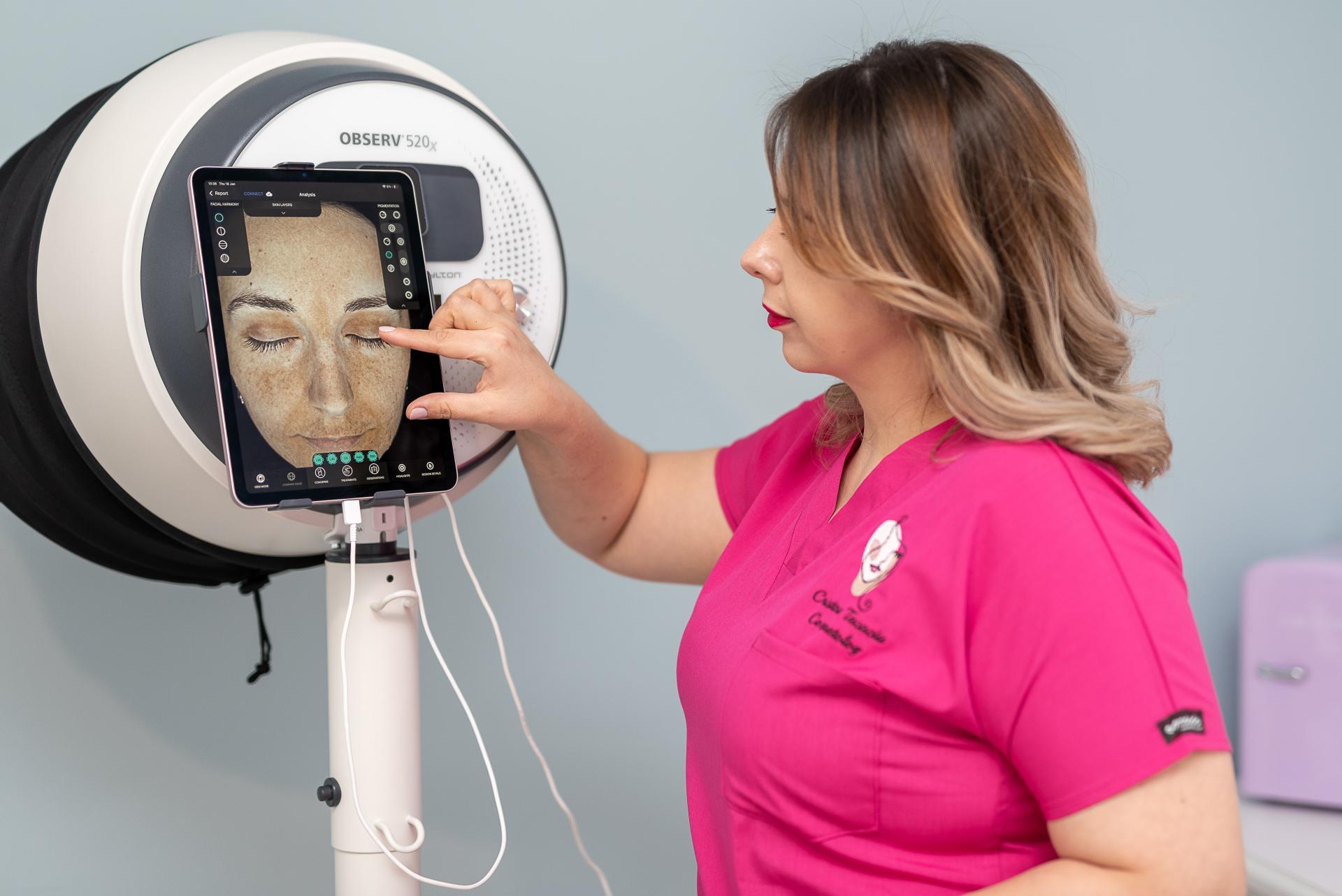 Cosmetologul CRISTINA TACACIU: o poveste de succes despre frumusețe și îngrijirea corectă a tenului