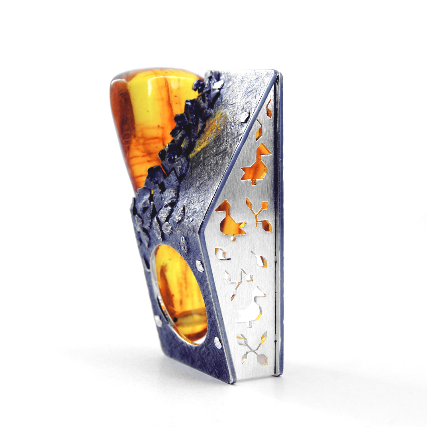 TomasMiskovic ring ShelterHeritageA