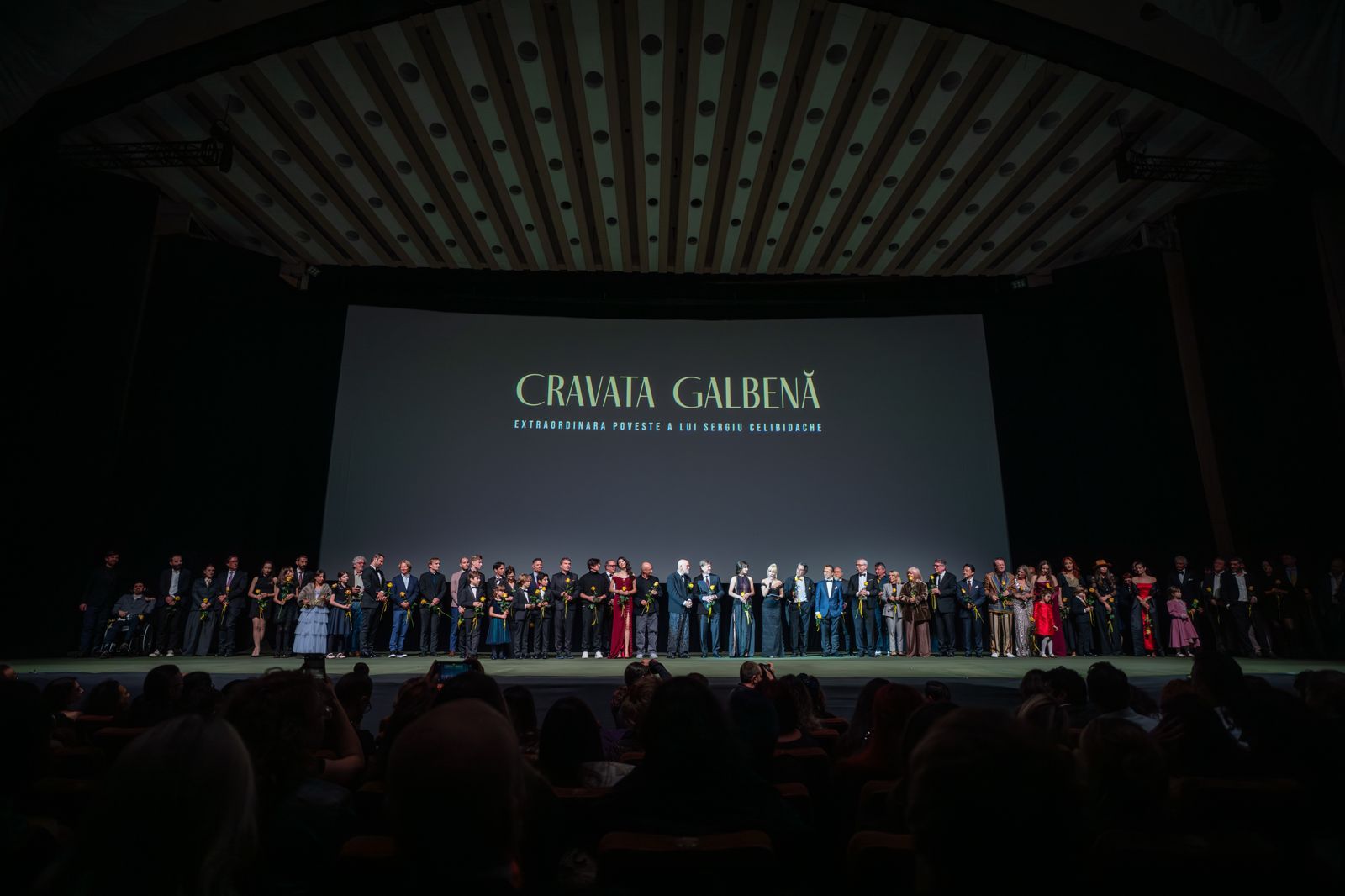 AQUA Carpatica & Cravata Galbenă, un parteneriat al autenticității românești