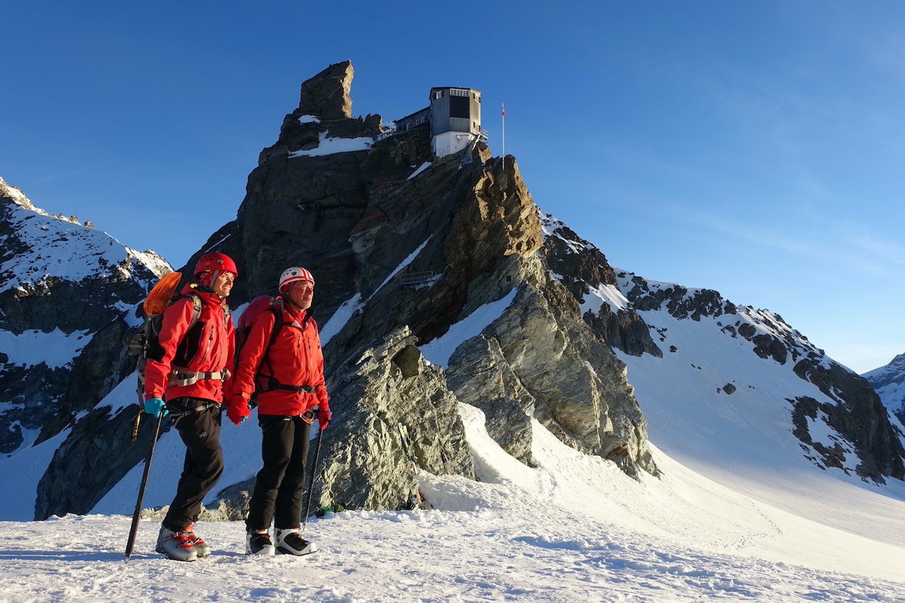 still Hoinar prin munti