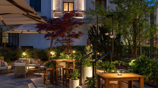 JORJ TERRACE BAR 10