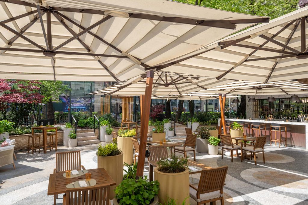 JORJ TERRACE BAR 8