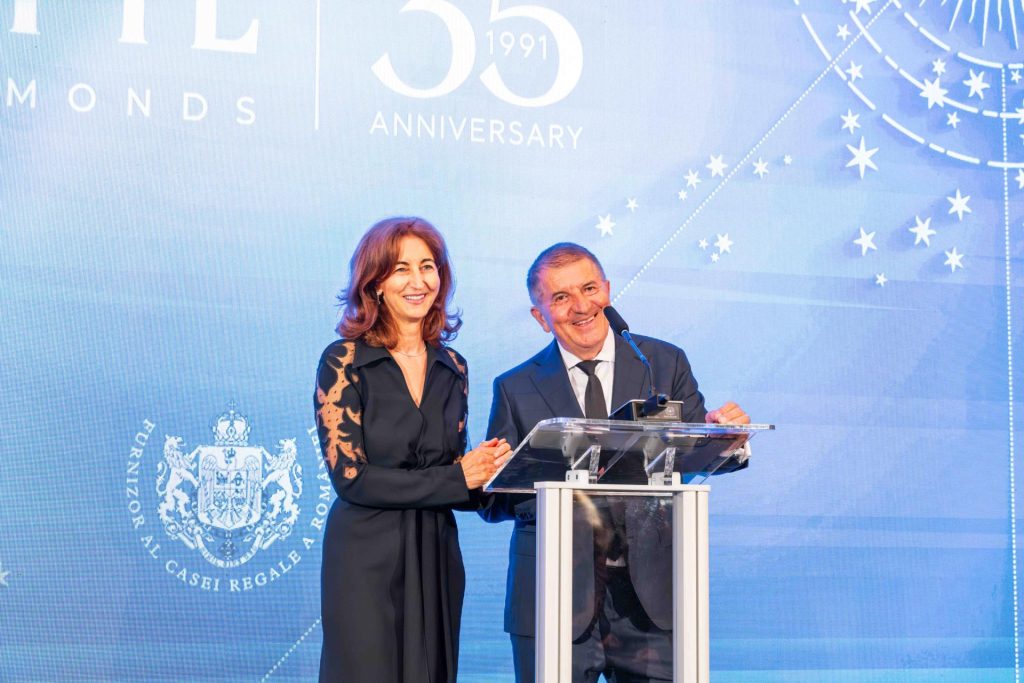 STIL Diamonds a celebrat 35 de ani de eleganță, măiestrie și povești care strălucesc 1 STIL Diamonds a celebrat 35 de ani 1