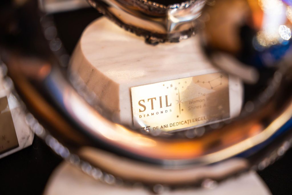 STIL Diamonds a celebrat 35 de ani de eleganță, măiestrie și povești care strălucesc 3 STIL Diamonds a celebrat 35 de ani 23
