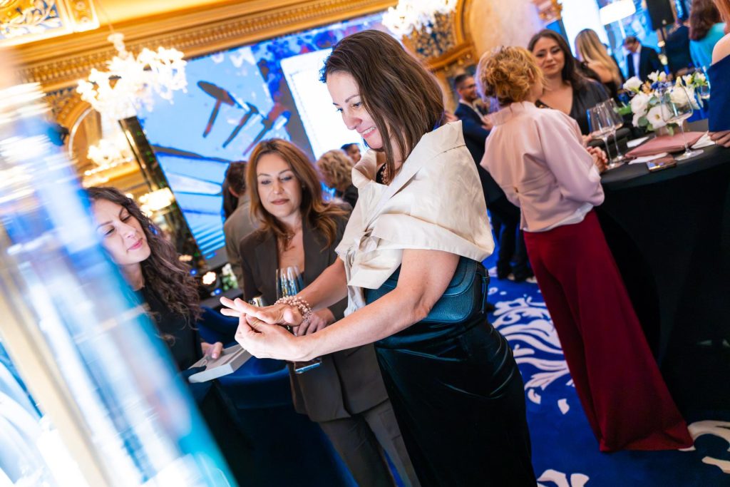 STIL Diamonds a celebrat 35 de ani de eleganță, măiestrie și povești care strălucesc 23 STIL Diamonds a celebrat 35 de ani 4